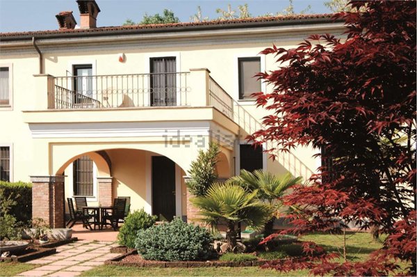 casa indipendente in vendita a Borgarello