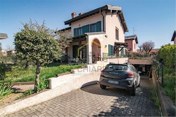 casa indipendente in vendita a Borgarello