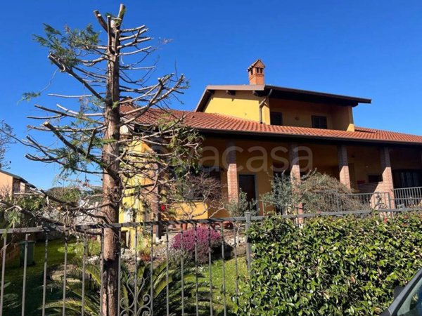 casa indipendente in vendita a Borgarello