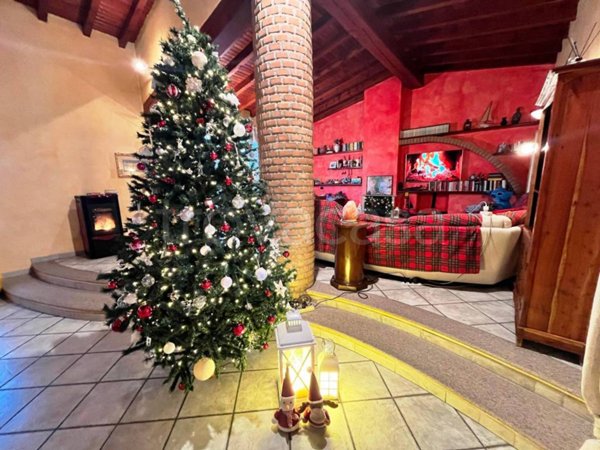 casa indipendente in vendita a Borgarello