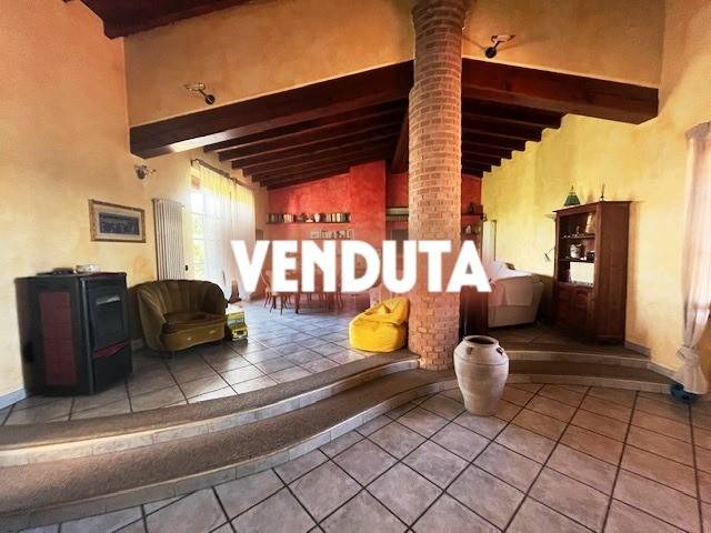 casa indipendente in vendita a Borgarello