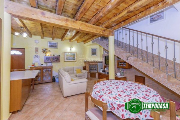 casa indipendente in vendita a Borgarello