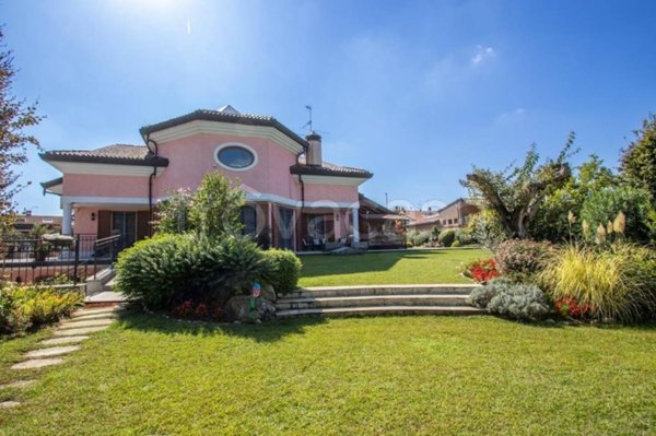 casa indipendente in vendita a Borgarello
