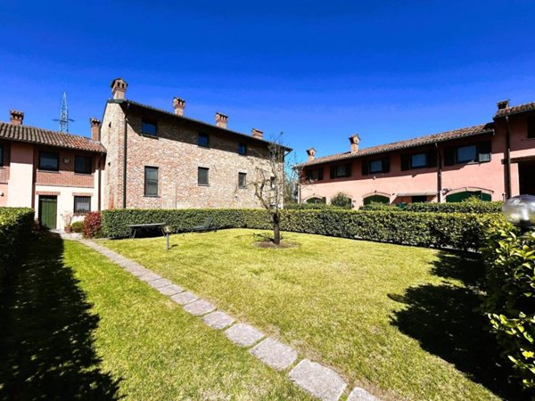 casa indipendente in vendita a Borgarello