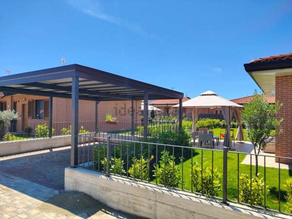 casa indipendente in vendita a Borgarello