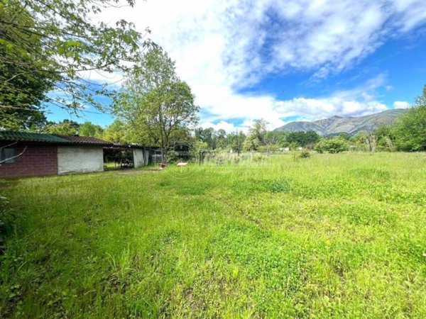 terreno agricolo in vendita a La Cassa