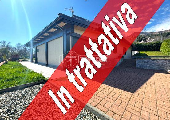 casa indipendente in vendita a La Cassa