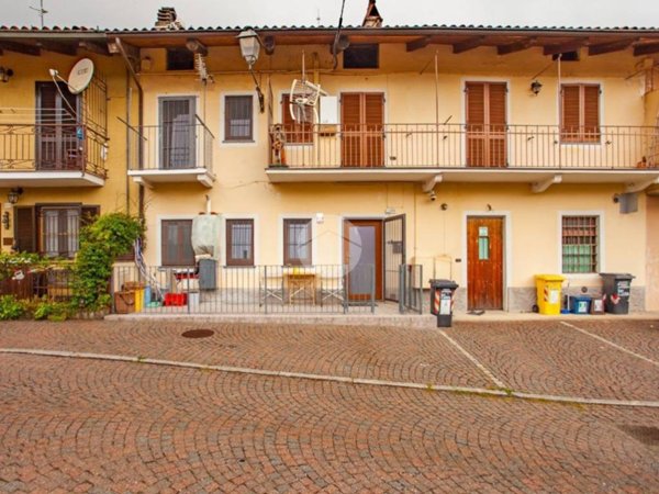 casa semindipendente in vendita a La Cassa