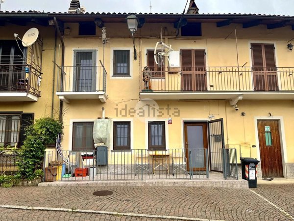 casa semindipendente in vendita a La Cassa