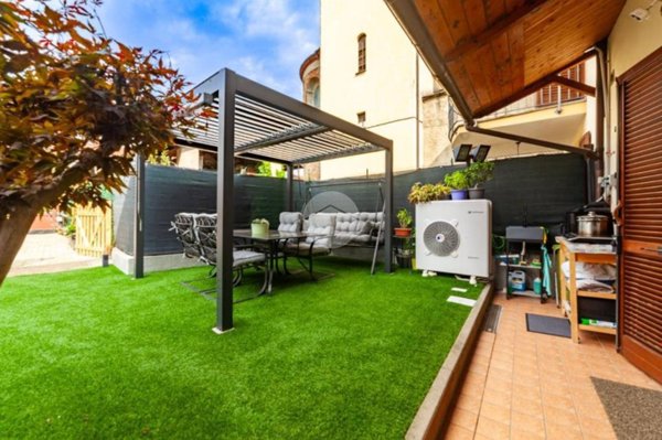 casa semindipendente in vendita a La Cassa