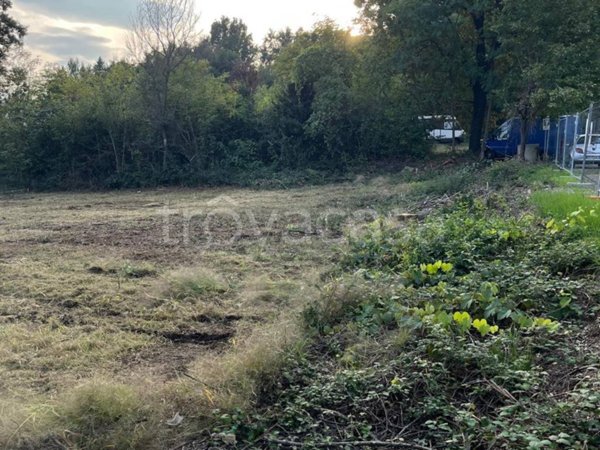 terreno edificabile in vendita a La Cassa