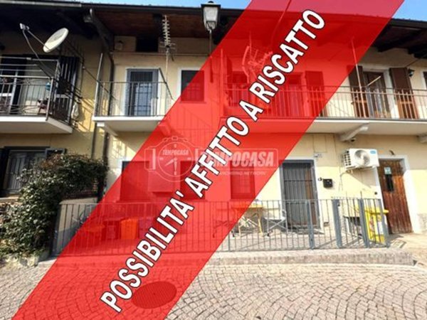 casa indipendente in vendita a La Cassa