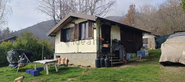 casa indipendente in vendita a La Cassa