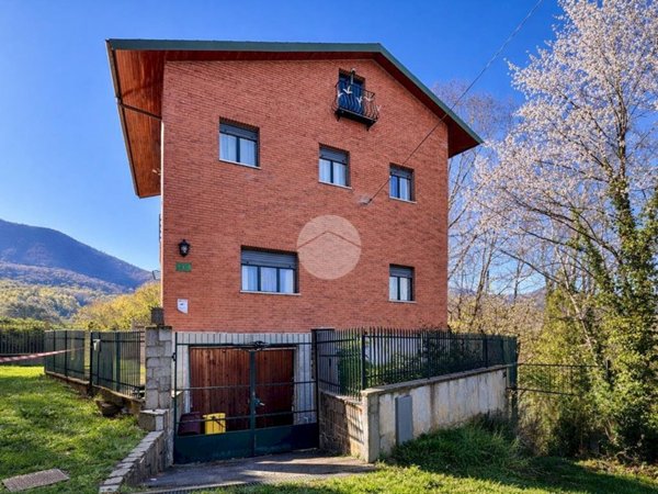 casa indipendente in vendita a La Cassa in zona Truc di Miola