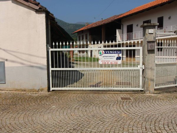 casa indipendente in vendita a La Cassa in zona Truc di Miola