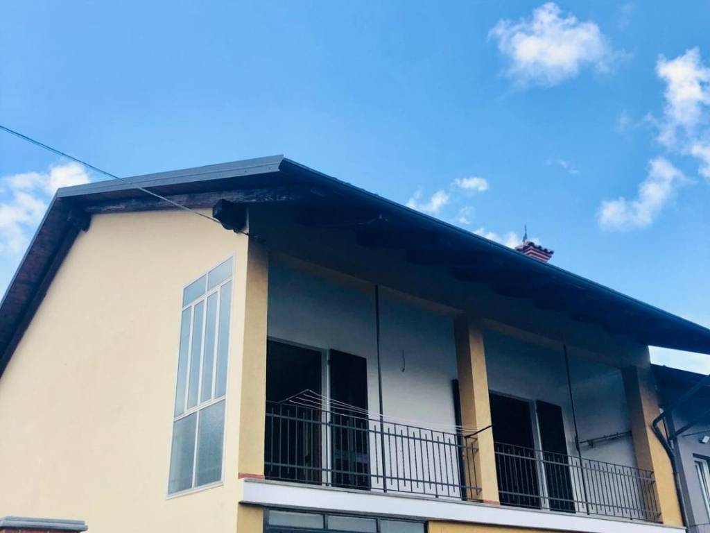 casa indipendente in vendita a La Cassa in zona Truc di Miola