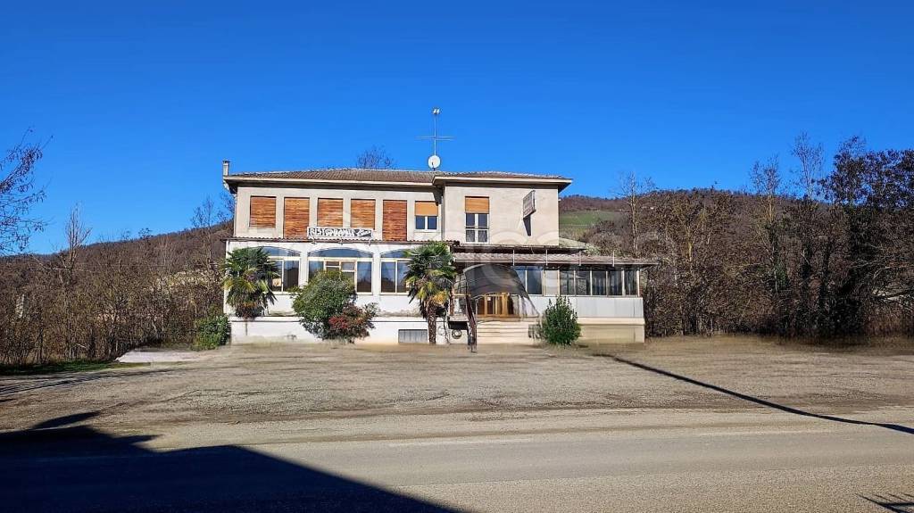 casa indipendente in vendita a Borgo Priolo in zona Ghiaia dei Risi