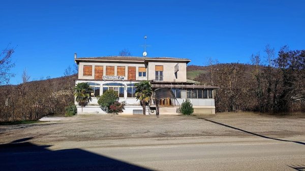 negozio in vendita a Borgo Priolo