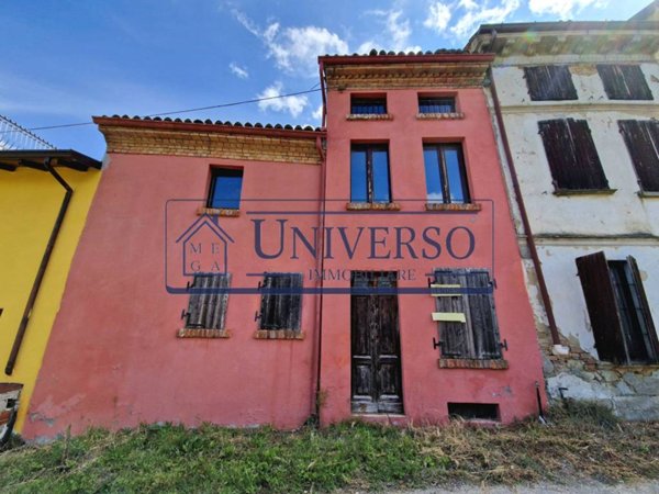 casa indipendente in vendita a Borgo Priolo