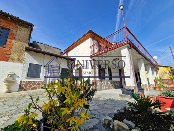 casa indipendente in vendita a Borgo Priolo in zona Schizzola