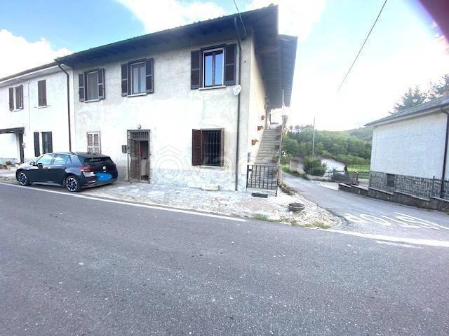 appartamento in vendita a Borgo Priolo in zona Fornace