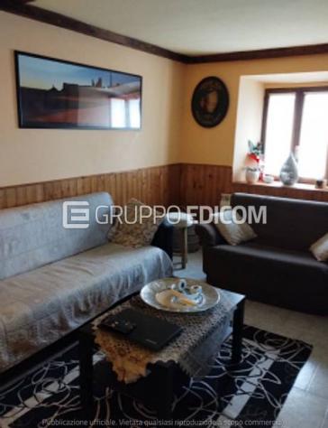 appartamento in vendita a Borgo Priolo in zona Schizzola