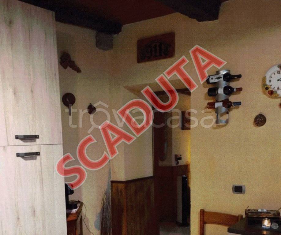 appartamento in vendita a Borgo Priolo in zona Schizzola