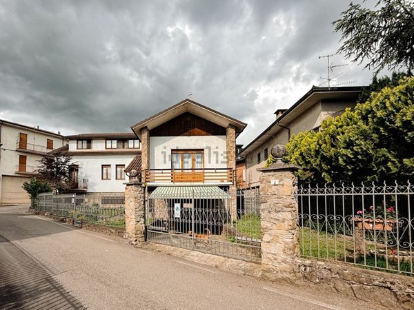 casa indipendente in vendita a Borgo Priolo
