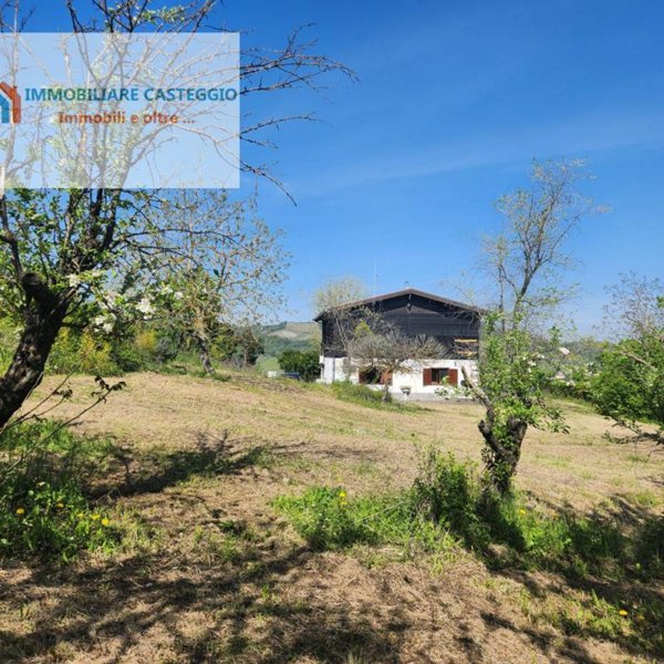casa indipendente in vendita a Borgoratto Mormorolo