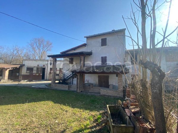 casa indipendente in vendita a Borgoratto Mormorolo