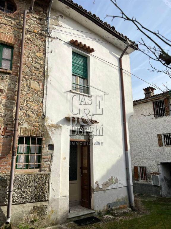 casa indipendente in vendita a Borgoratto Mormorolo in zona Boiolo