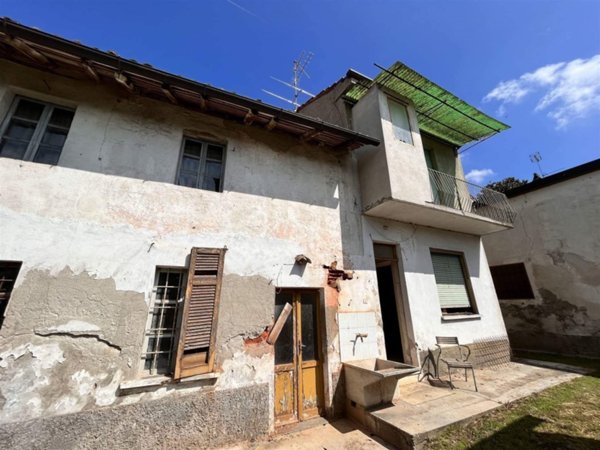 casa semindipendente in vendita a Borgo San Siro