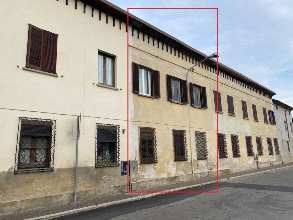 casa indipendente in vendita a Borgo San Siro