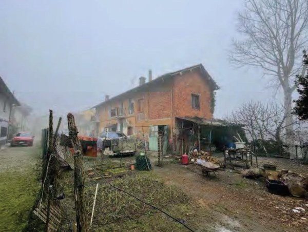 appartamento in vendita a Borgo San Siro in zona Torrazza