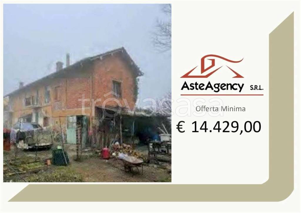 appartamento in vendita a Borgo San Siro in zona Torrazza