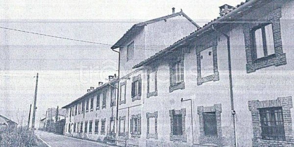 appartamento in vendita a Borgo San Siro in zona Torrazza