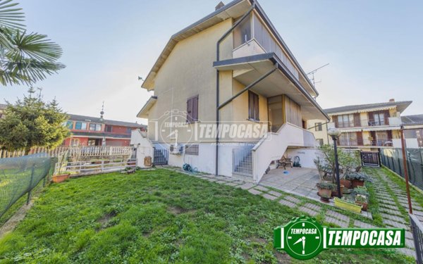 casa indipendente in vendita a Bornasco