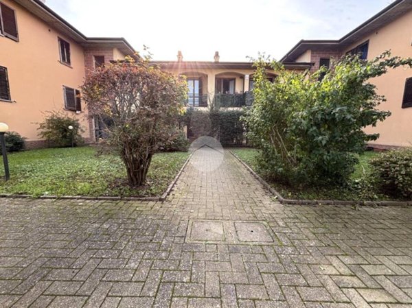 appartamento in vendita a Bornasco in zona Gualdrasco