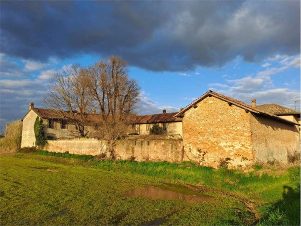 casa indipendente in vendita a Bornasco in zona Settimo