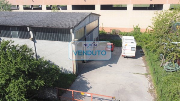 casa indipendente in vendita a Bornasco
