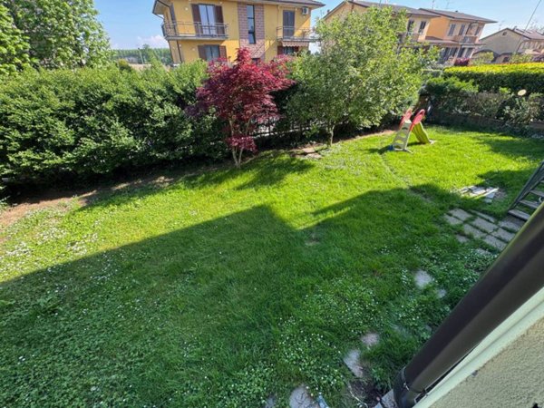 appartamento in vendita a Bornasco in zona Gualdrasco