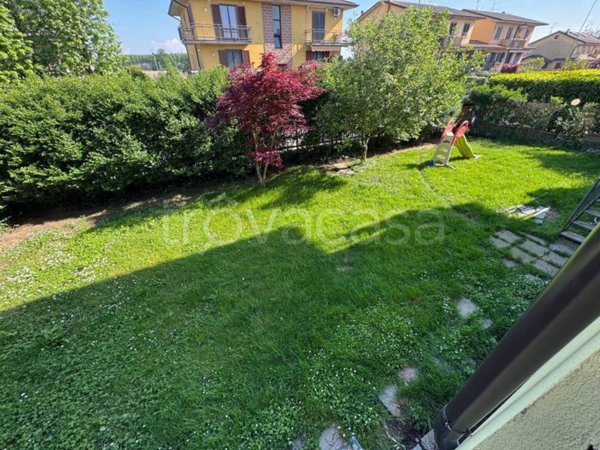 appartamento in vendita a Bornasco in zona Gualdrasco