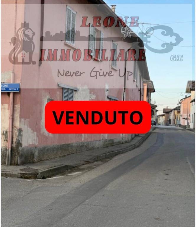casa indipendente in vendita a Bornasco in zona Gualdrasco