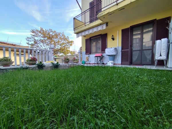 casa indipendente in vendita a Bornasco