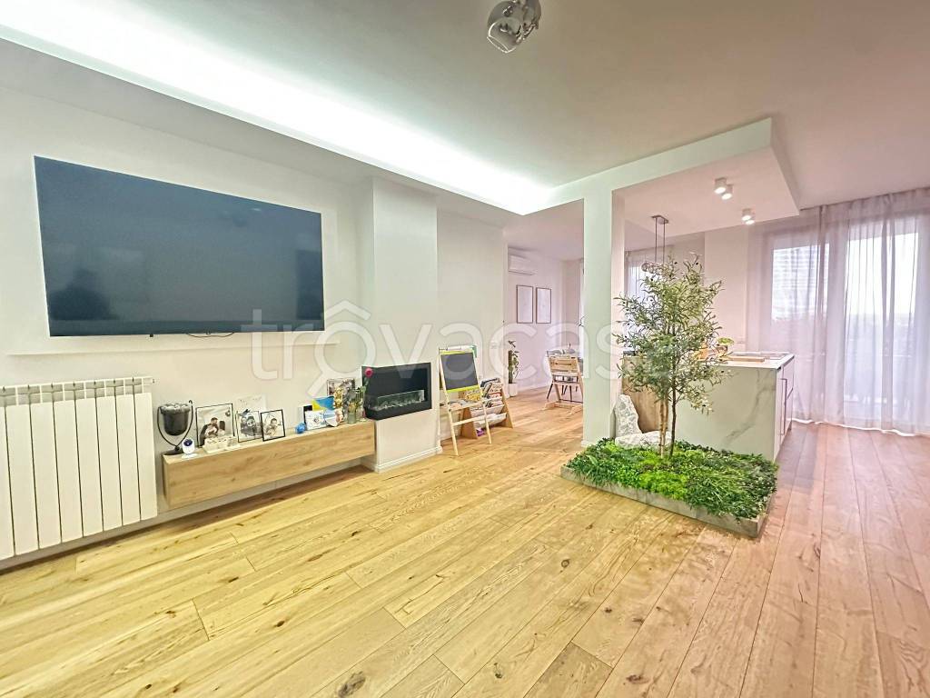 appartamento in vendita a Bornasco in zona Gualdrasco