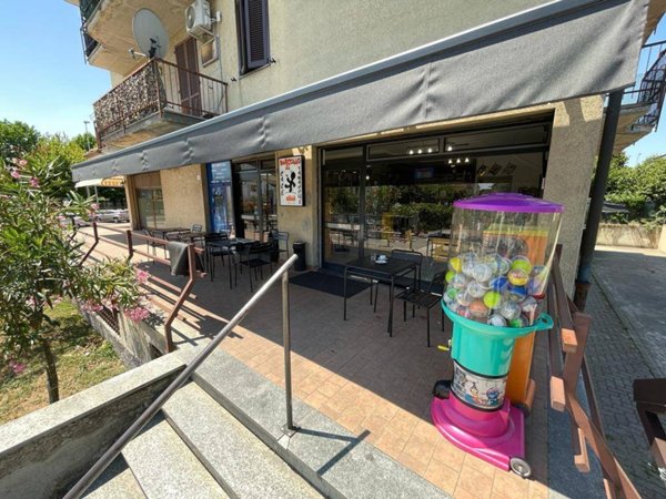 negozio in vendita a Bornasco