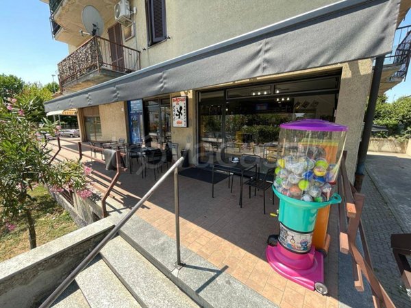 negozio in vendita a Bornasco