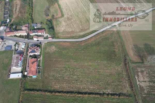 terreno agricolo in vendita a Bornasco