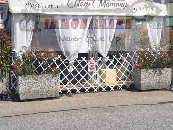 negozio in vendita a Bornasco