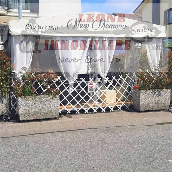 negozio in vendita a Bornasco